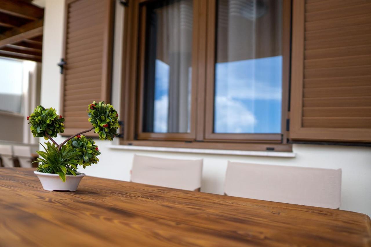 Sea View Apartment Grek Nea 3 Неа-Рода Екстер'єр фото